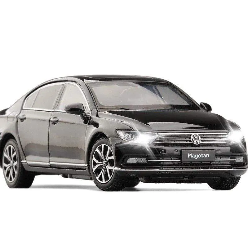 1:32 Volkswagen Magotan Passat Alloy Diecast Cars Model Toy Car Vehicles Pull Back Sound and light For Children Boy Toys gift