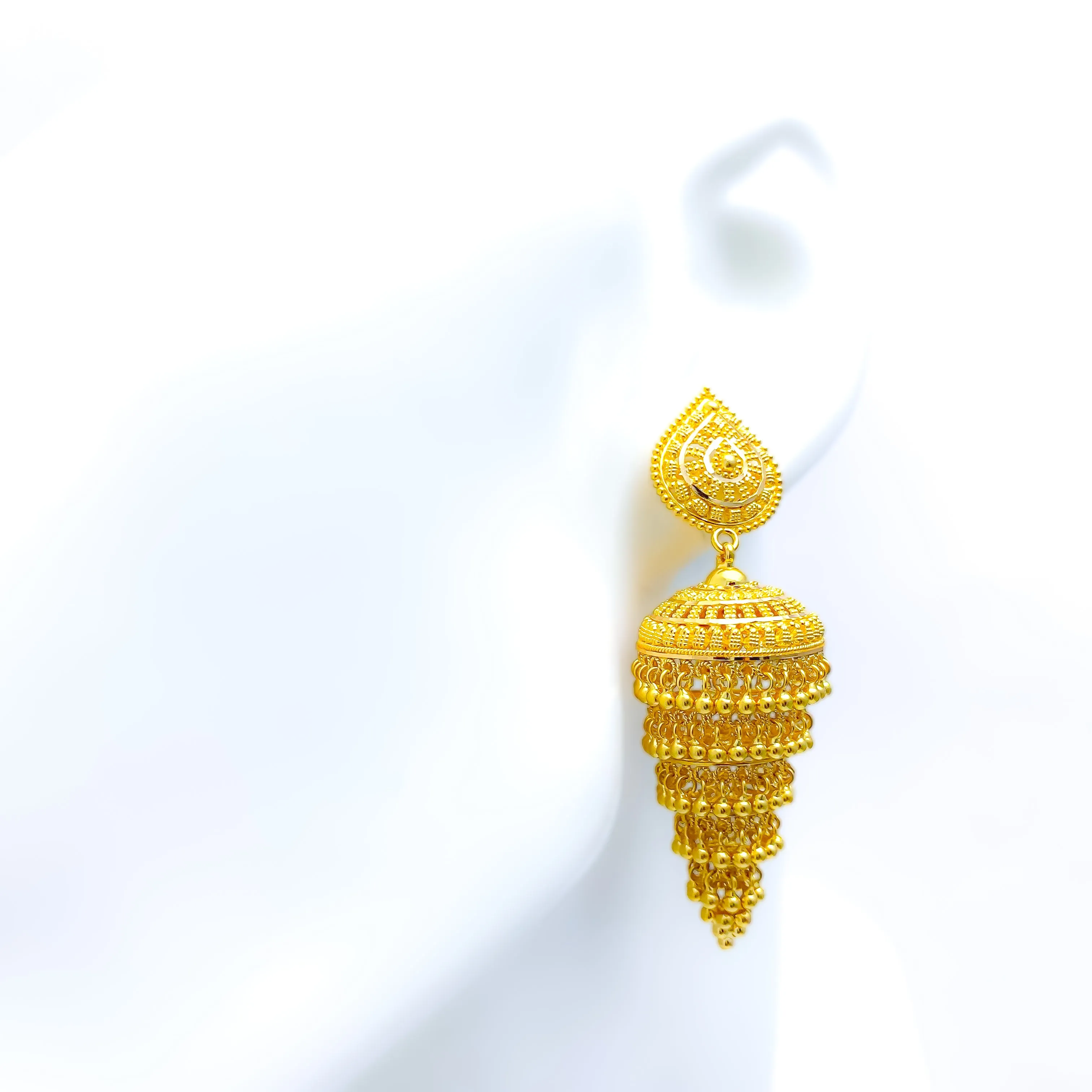 Attractive Layered 22k Gold Jhumki