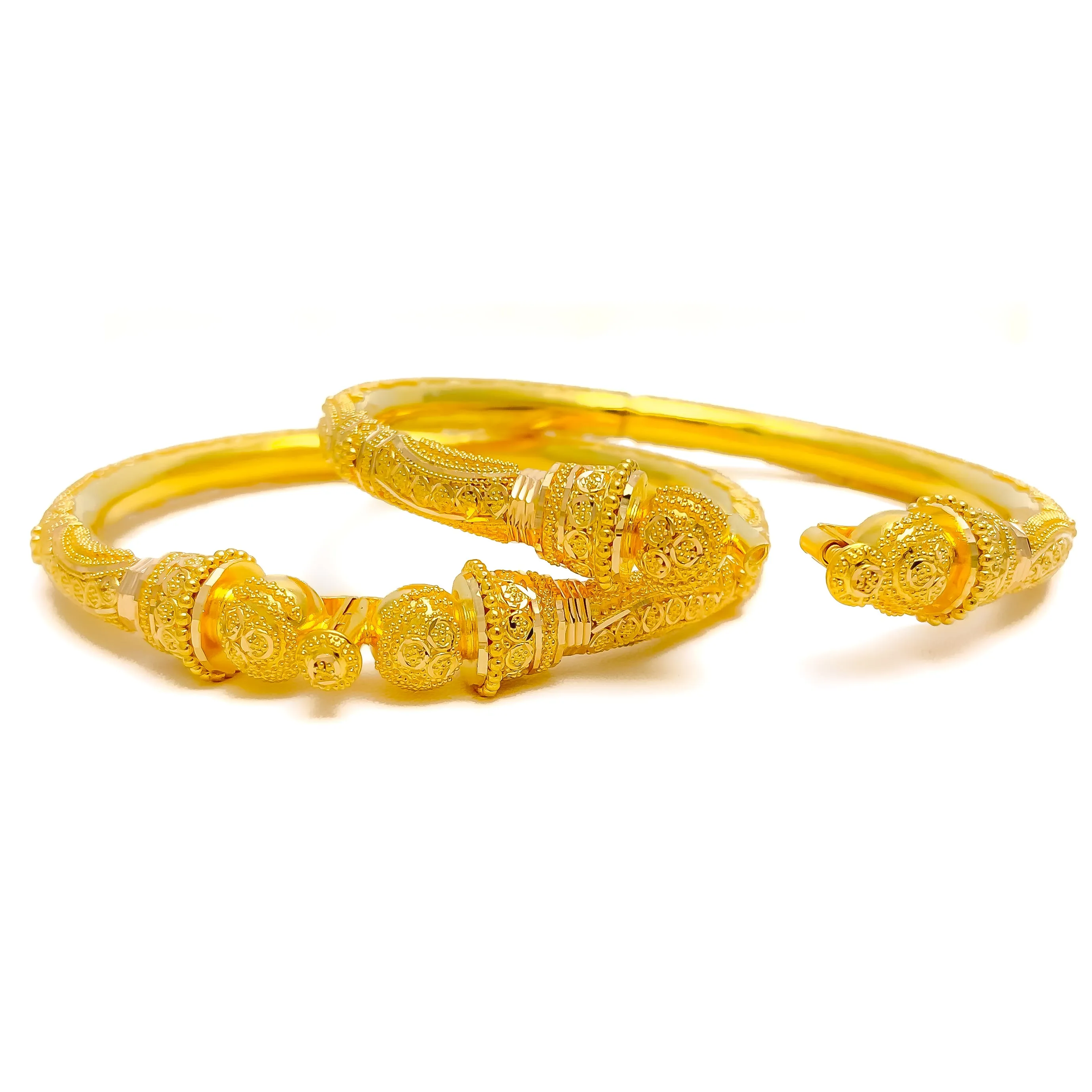 Beautiful Lush 22k Gold Pipe Bangles