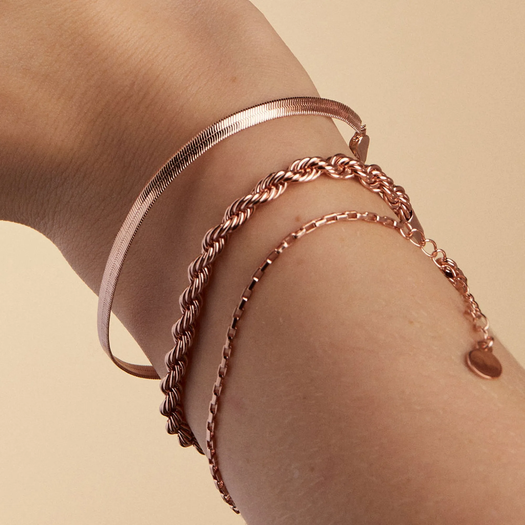 Everyday Herringbone Chain Bracelet