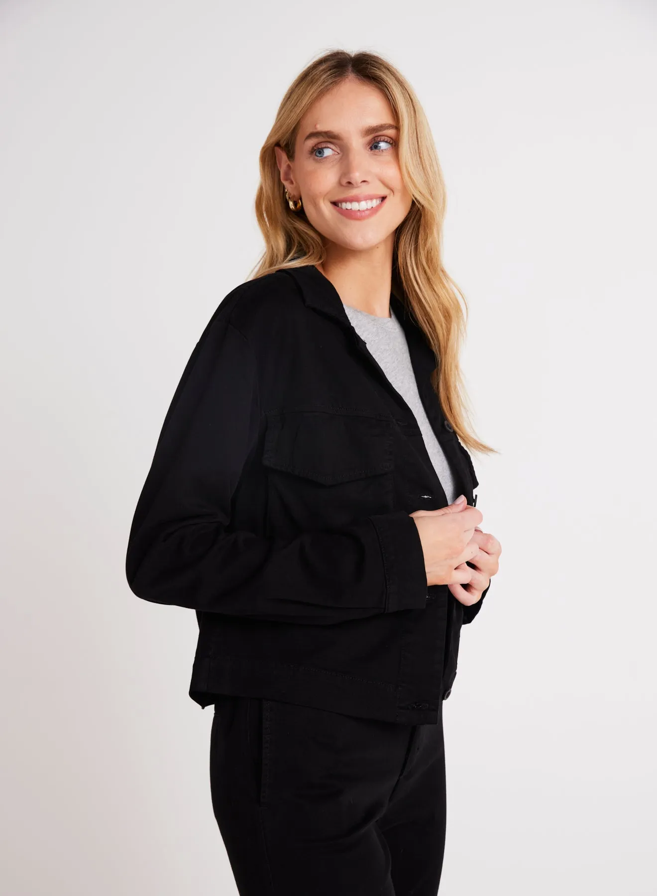 Madison Flap Pocket Jacket - Black