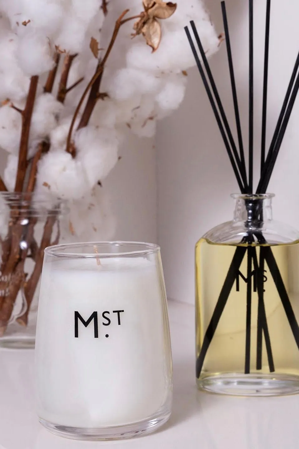 Moss St Candle - Lotus & Camelia