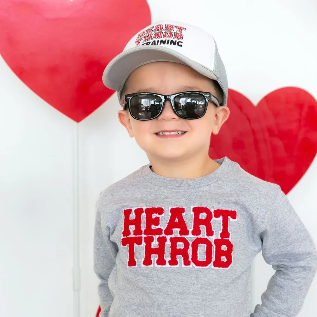 Sweet Wink Heart Throb in Training Trucker Hat - Grey / White