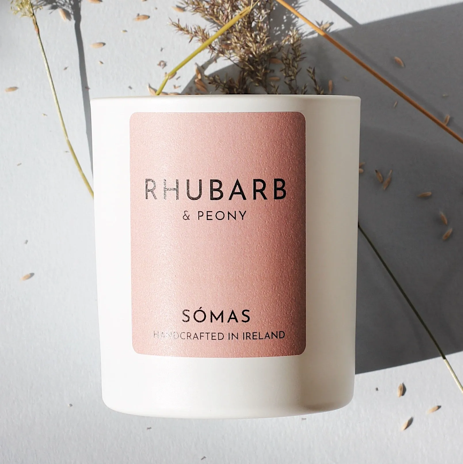 Sómas Rhubarb & Peony Soy Candle