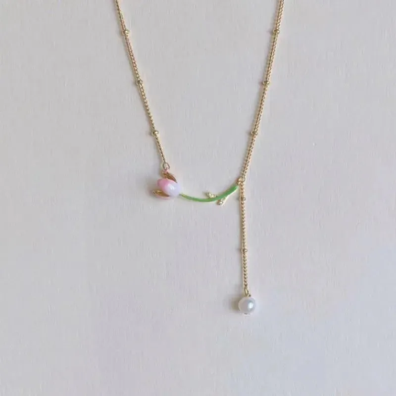 Tulip Necklace W318