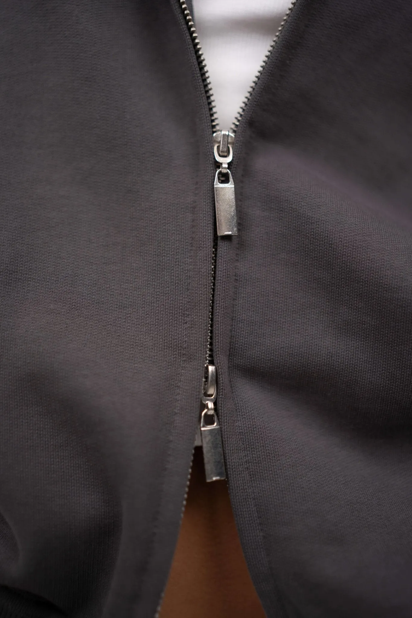 UNMARKED Zip-Hoodie Dark Grey