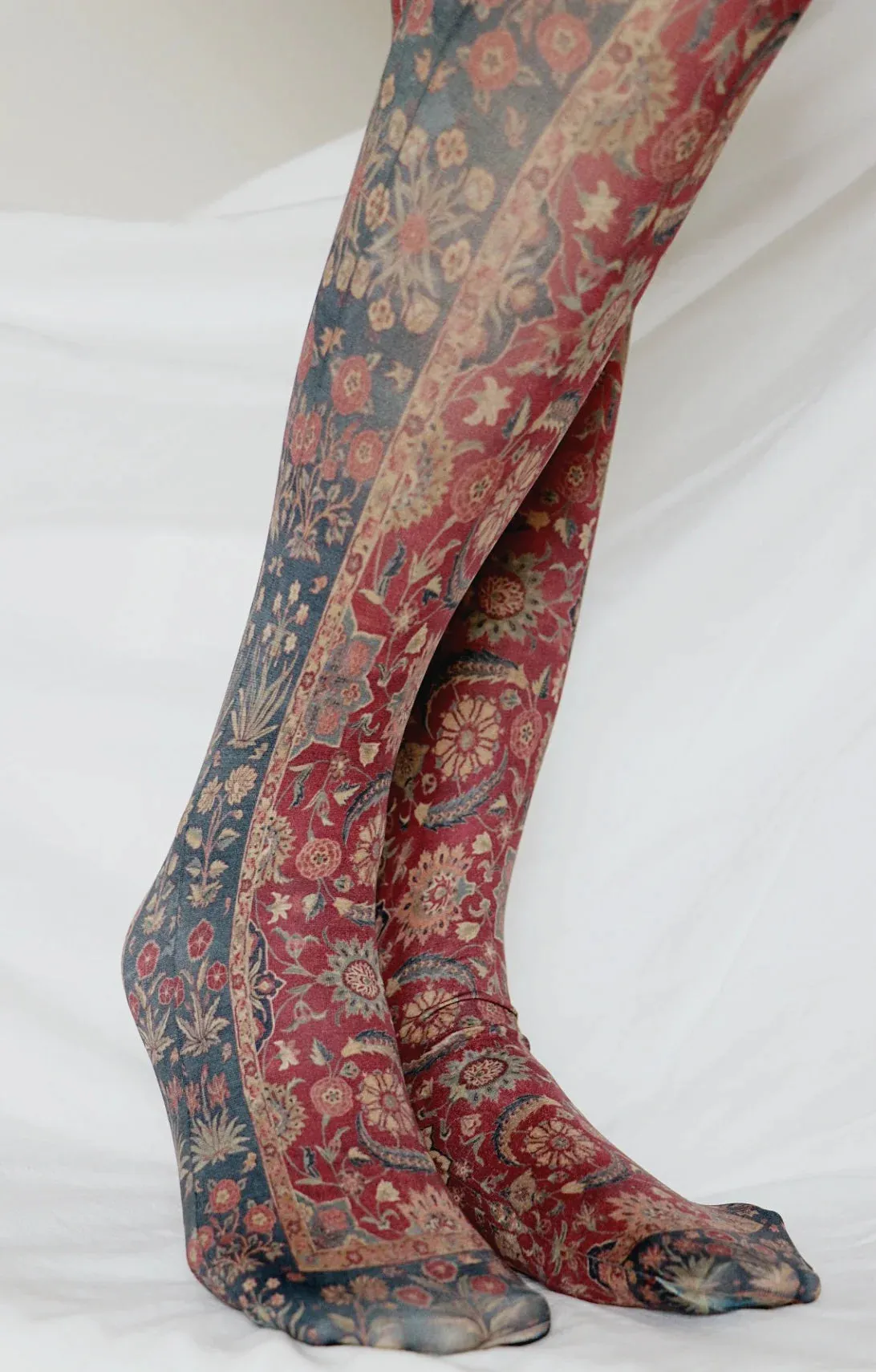 Vines and Blossom Printed Art Tights