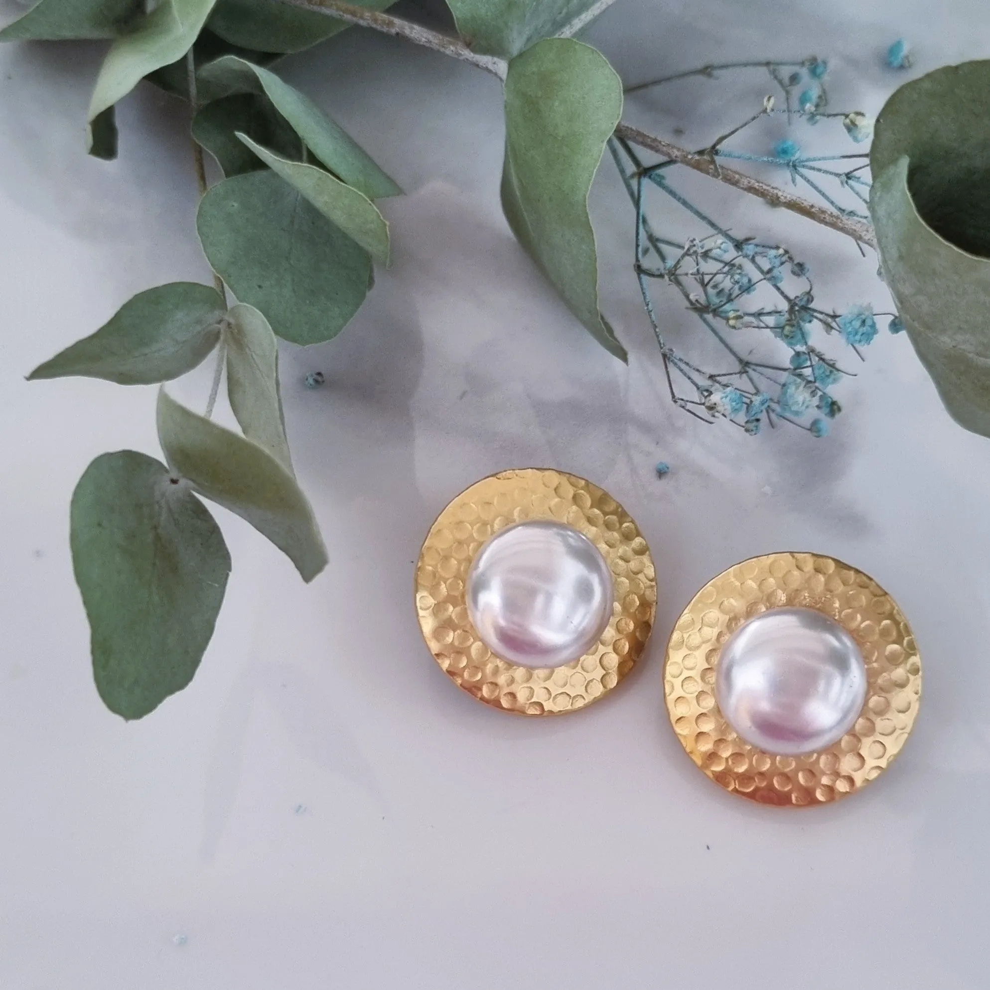 Vintage earrings - Gold/white