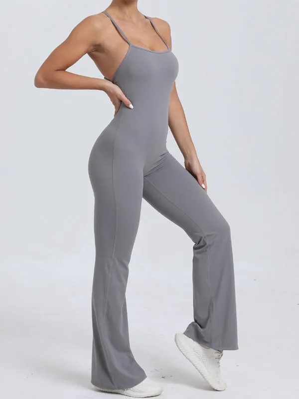 ZASUWA Female Cross Back V-shaped Waist Scrunch Bum Flare Jumpsuit